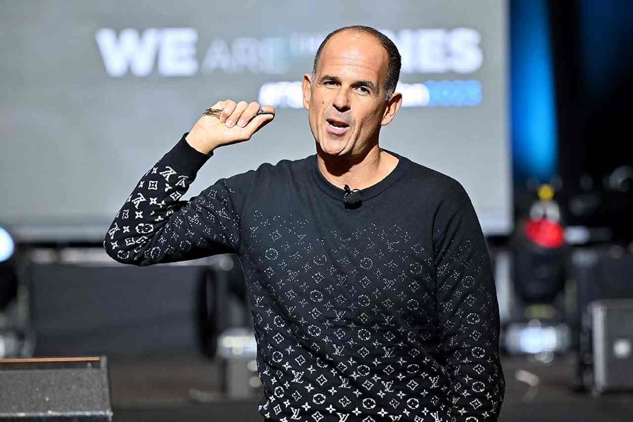FOX Business to air Camping World CEO Marcus Lemonis’ new series, ‘The Fixer,’ in primetime