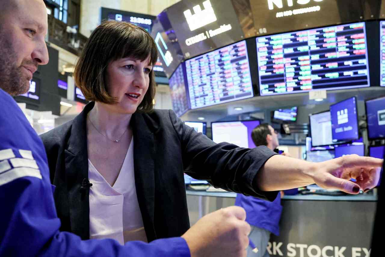 Rachel Reeves’ ‘save less to invest’ policy could be brilliant for ordinary Britons – or a disaster | Hilary Osborne