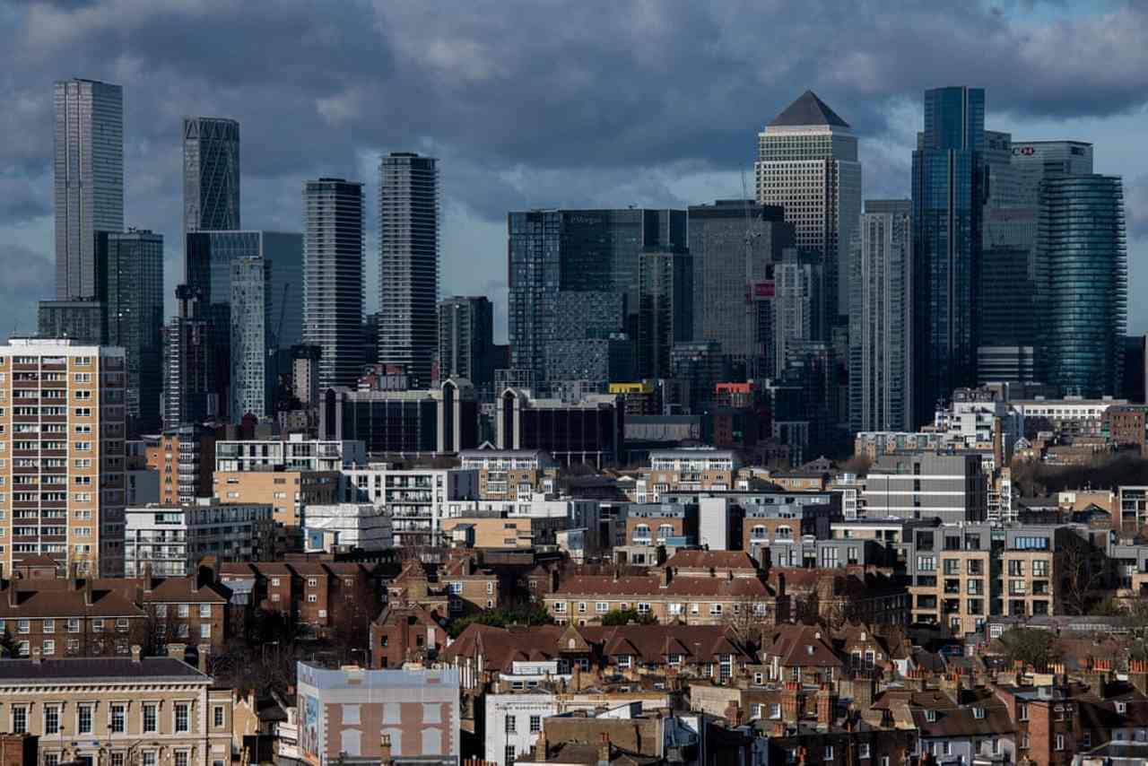 Nationwide warns Reeves against cutting tax breaks on cash Isas