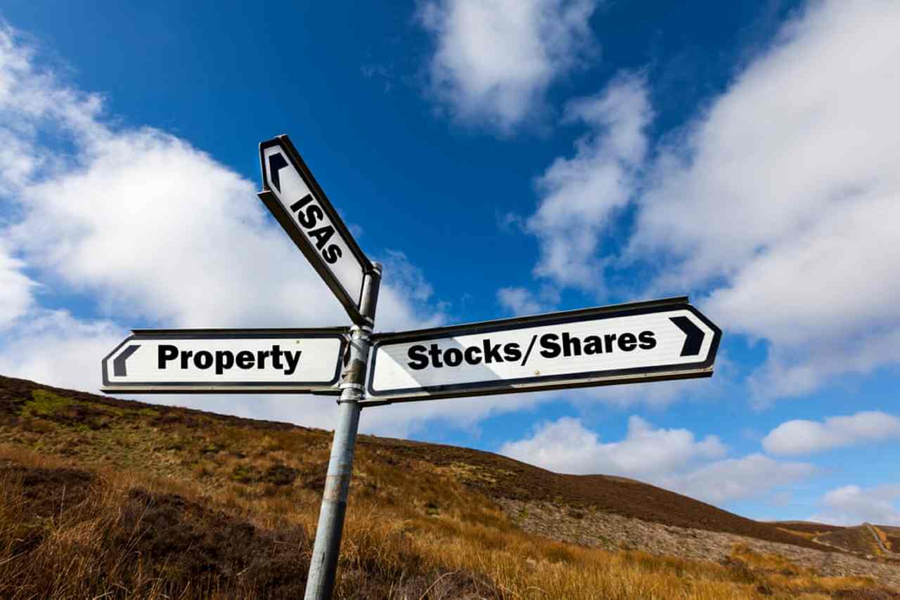 No cash Isa shake-up in spring statement, but Reeves still considering cuts