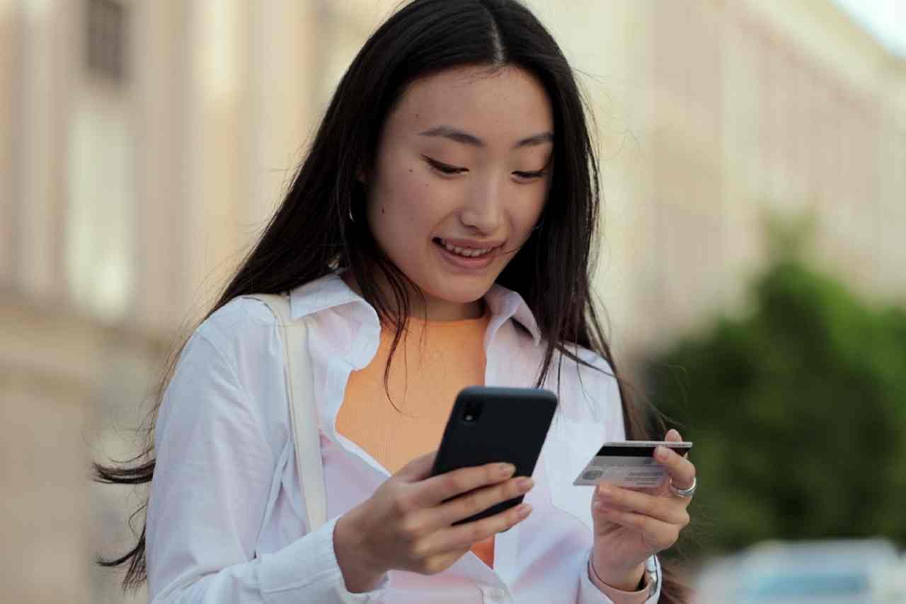 Beyond the code: How mobile banking is weaving a new financial narrative in Asia